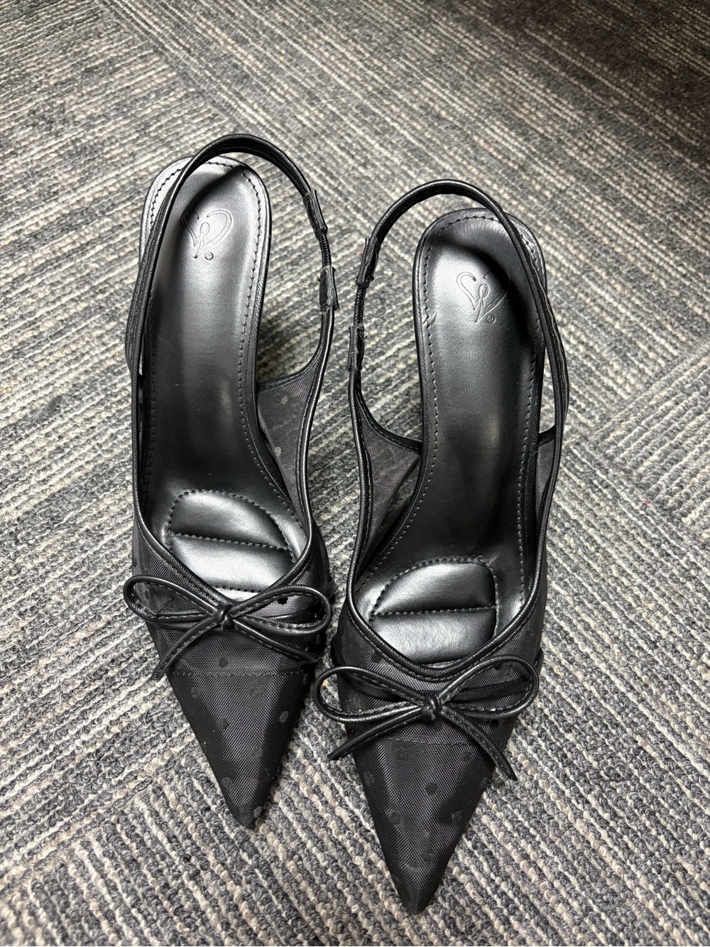 Women’s Black Pointed-Toe Slingback Heels with Bow